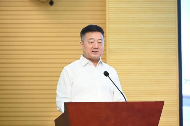 学院宝鸡高新医院揭牌AG真人网页西安医(图2)